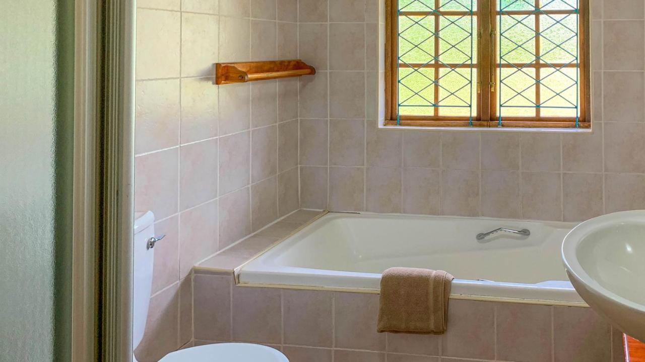 Wits End Mountain Resort Champagne Valley Dış mekan fotoğraf